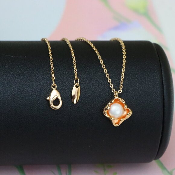 "Elegant Rose Gold Pearl Pendant Necklace for Women, XPNL1912 - Picture 8 of 13